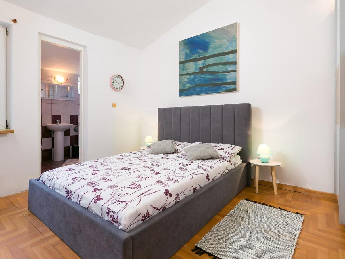 פורץ Parentium Apartment מראה חיצוני תמונה